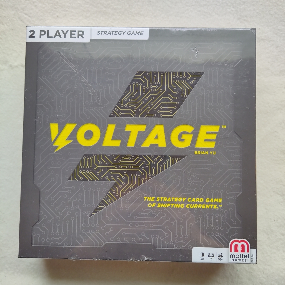 Voltage Card Game UNUSED NEW Christmas Gift Board Game